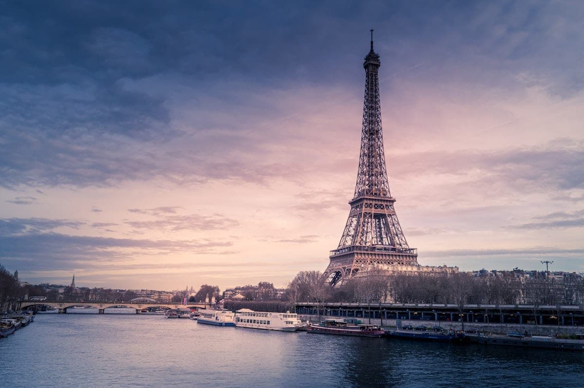 Study in France — Iconic landmark and university campus